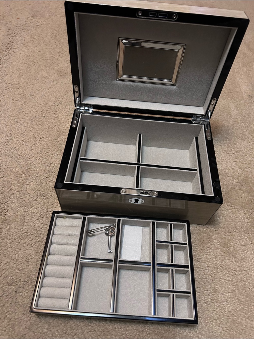 Jewelry Box - Picture 3 of 7